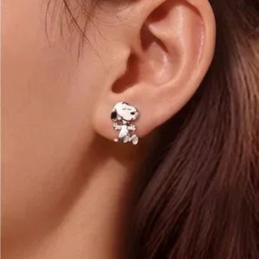 925 Sterling Silver Peanuts Snoopy & Heart Asymmetrical Mismatched Earrings Set